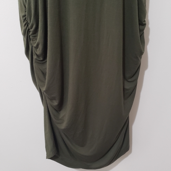 Venus Ladies Summer Dress Size XL Olive Green Light Weight Sleeveless - Picture 4 of 6